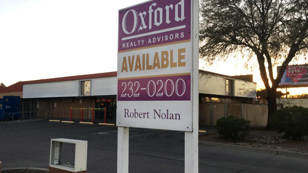 Steller column: Notorious Tucson intersection loses another retail anchor